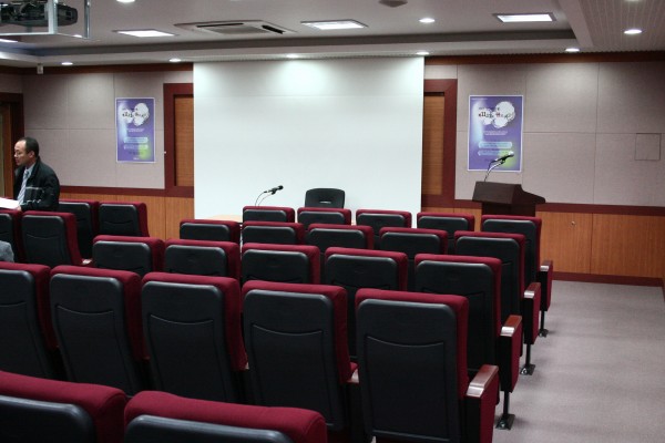 c5eef181bc3aff5ccde01ad1c4a0f76f_1460005