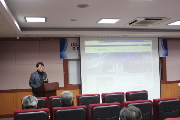 9ad74e66cbb4eec8bf1b12cb7ade216a_1487293